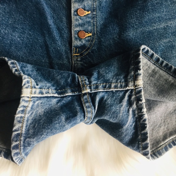 High waisted Jean Shorts - Picture 7 of 10